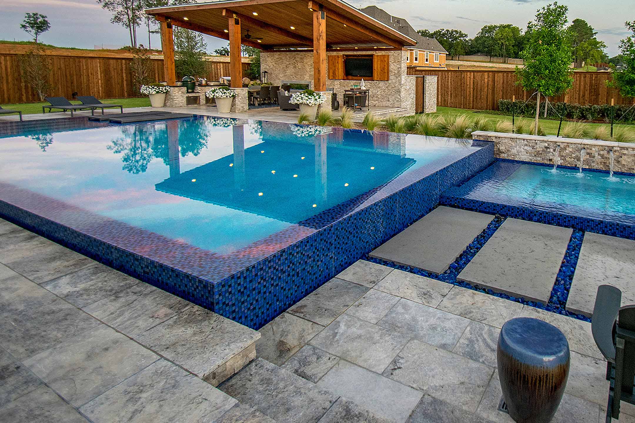 Read more about the article PebbleBrilliance Aqua Falls Photos