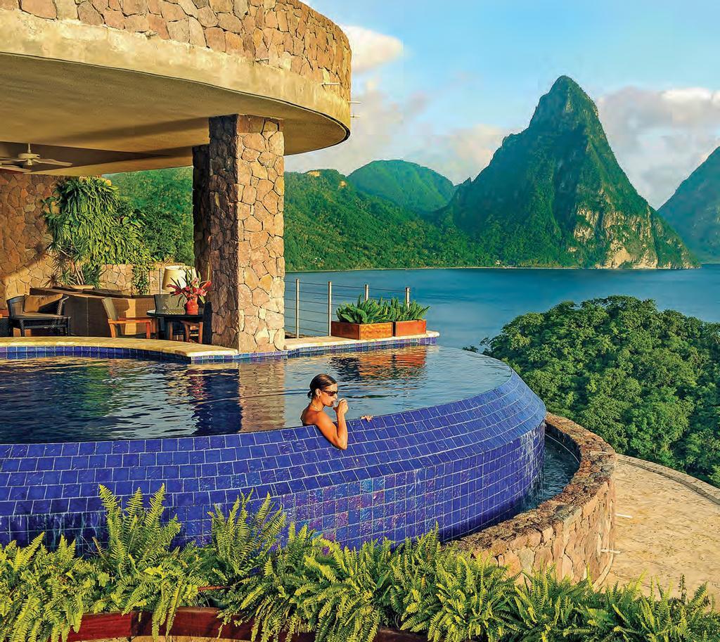 Read more about the article Bring on the Sparkle – Luxury Pools Magazine
