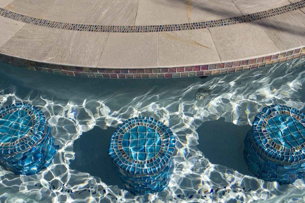 Jewel-Inlays-shimmering-underwater