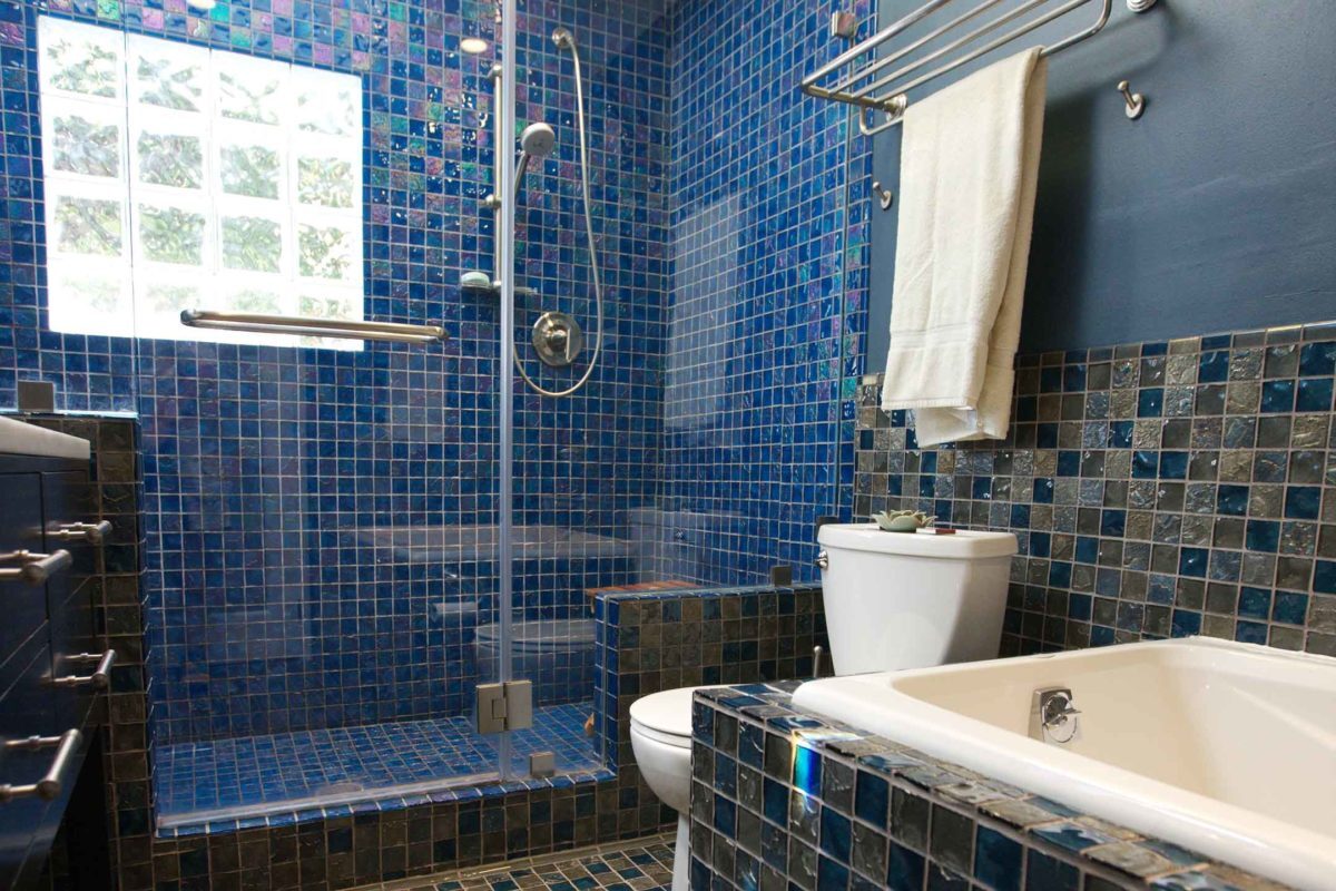 lightstreams bathroom peacock blue gold iridescent v2 SBBS tile