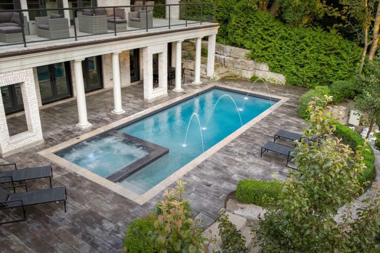 Overhead photo of swimming pool with Pebble Fina Grigo