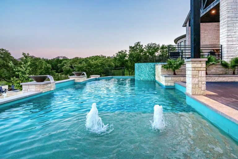 photo of pool using Pebble Sheen Irish Mist